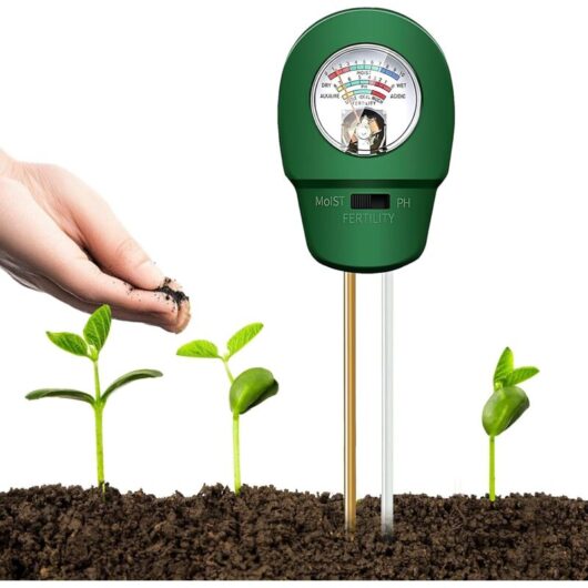 3-in-1 Soil Tester - Measures pH, Moisture and Nutrients, Gardening Tool for Plants, Grass and Agriculture, Battery-Free, Easy to Use