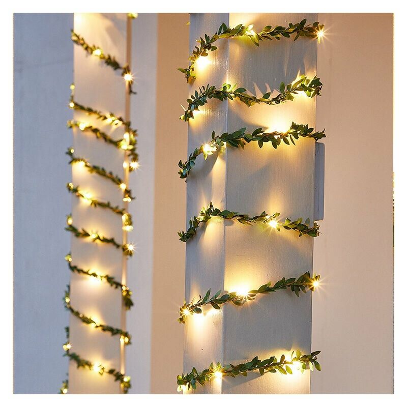Dewdat - led Lights Outdoor Energy 80 led Artificial Ivy Fake Ivy String Lights 8M with Leaves for Christmas Trees, Garden, Yard, Wedding, Party,